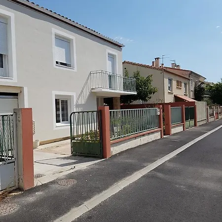 La Terrasse A *
