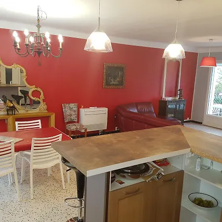 La Terrasse A Holiday home *